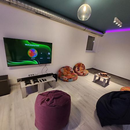 الشقق الفندقية ديبريتْسينفي  Apartman 18 المظهر الخارجي الصورة