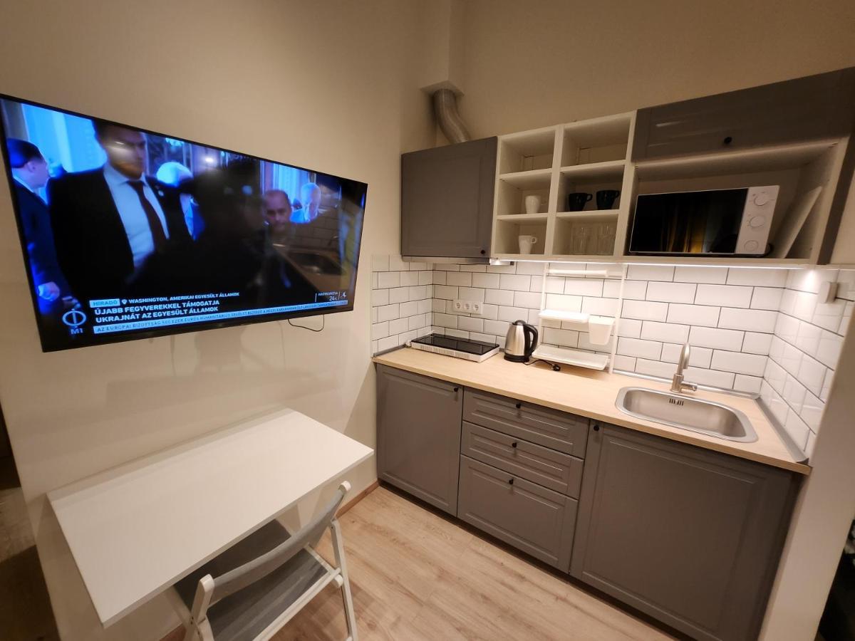 الشقق الفندقية ديبريتْسينفي  Apartman 18 المظهر الخارجي الصورة